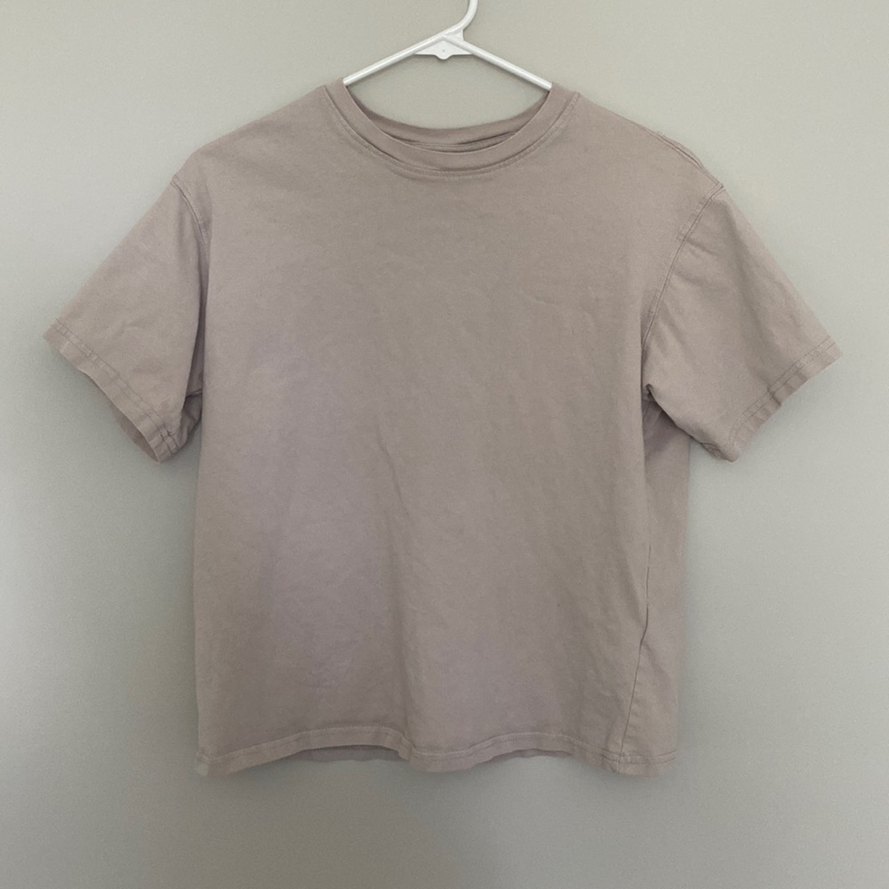 Plain beige tee